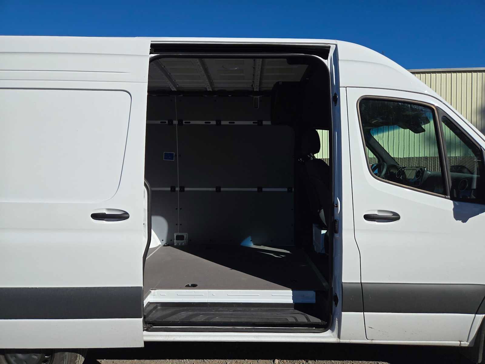 Used 2026 Mercedes-Benz Sprinter 2500 image 12