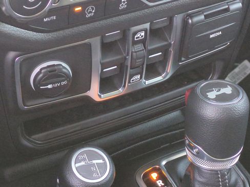 New 2026 Jeep Wrangler Sport image 30