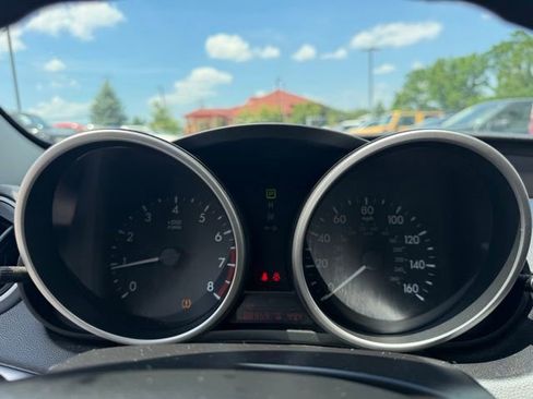 Used 2010 MAZDA MAZDA3 i Touring FWD image 9