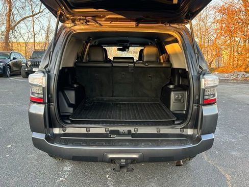 Used 2020 Toyota 4Runner SR5 image 14