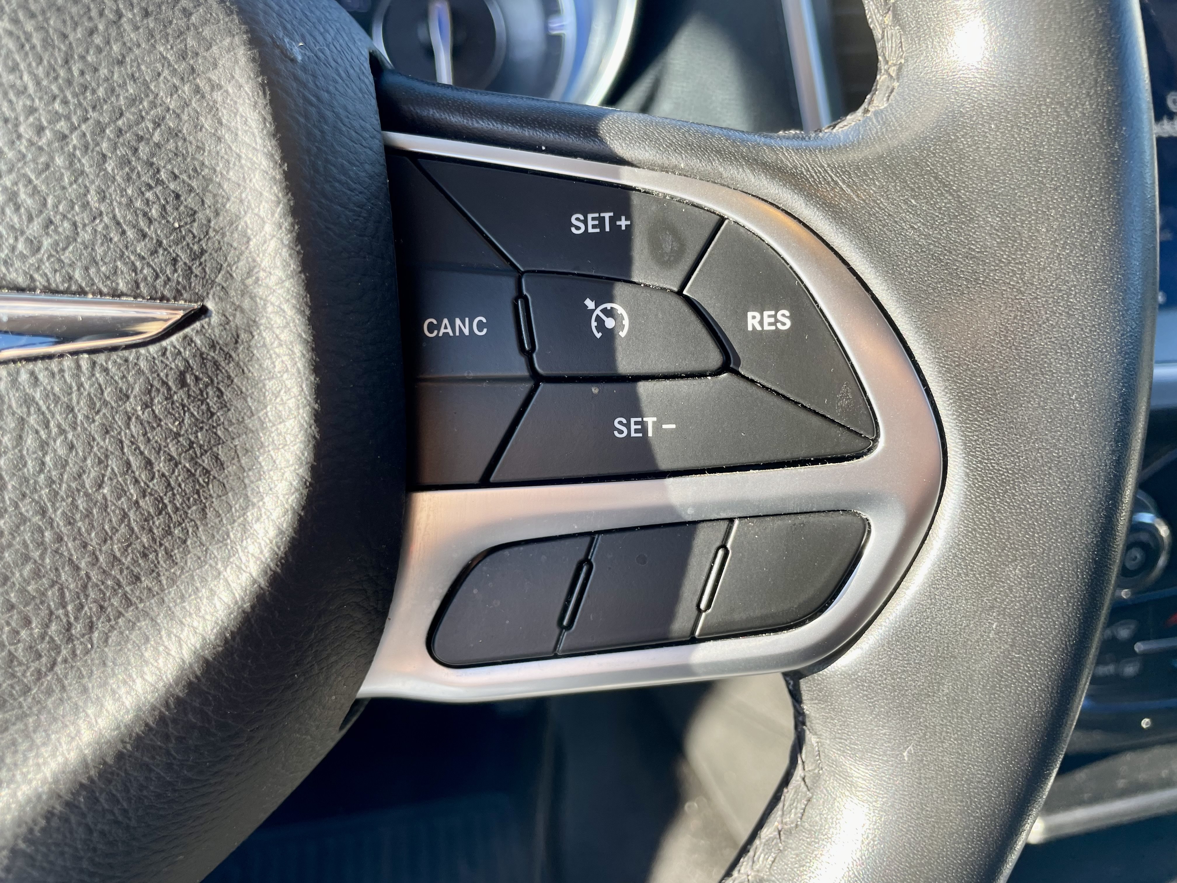 Used 2020 Chrysler 300 Touring w/ Sport Appearance Package RWD image 16