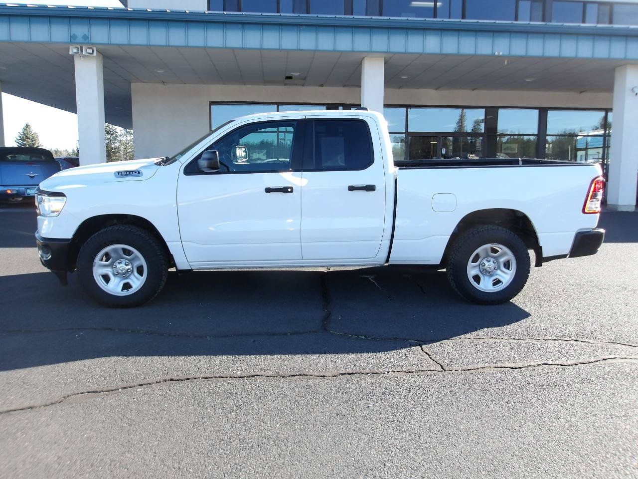 Used 2023 RAM 1500 Tradesman w/ Tradesman Group AWD/4WD image 2