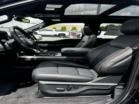 New 2025 Ford F150 Lariat w/ Equipment Group 501A Mid image 11