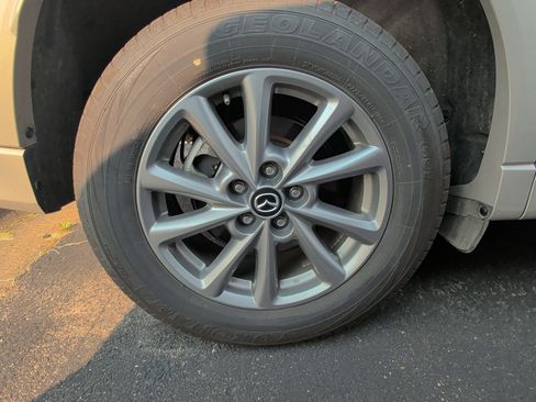 Used 2025 MAZDA CX-5 AWD 2.5 S w/ Preferred Package image 5