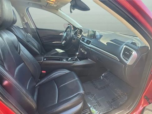 Used 2017 MAZDA MAZDA3 Touring w/ Popular Equipment Package FWD image 26