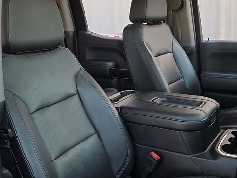 Used 2019 GMC Sierra 1500 SLT w/ SLT Premium Plus Package image 37