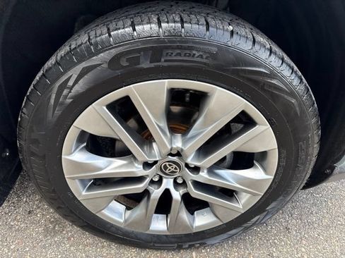 Used 2023 Toyota RAV4 XLE Premium AWD/4WD image 13