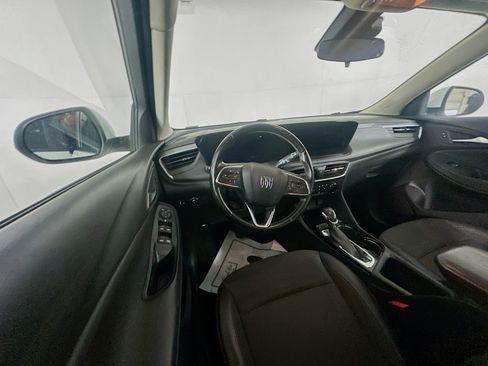 Used 2024 Buick Encore GX Preferred FWD image 18