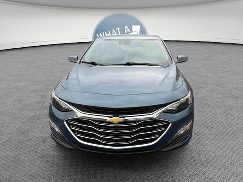 Used 2024 Chevrolet Malibu LT FWD image 9