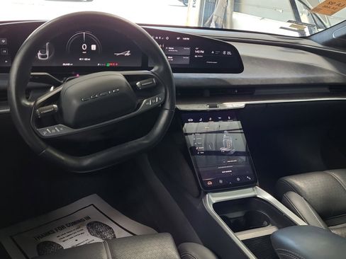 Used 2022 Lucid Air Grand Touring image 12