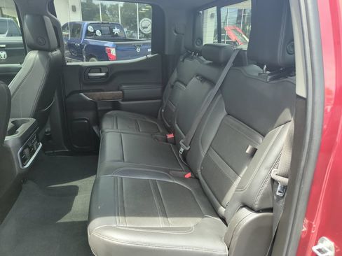 Used 2021 GMC Sierra 1500 Denali AWD/4WD image 29