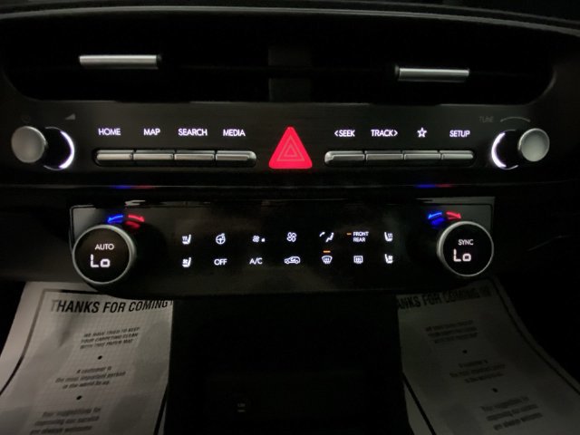 Used 2026 Hyundai Palisade Calligraphy FWD image 19