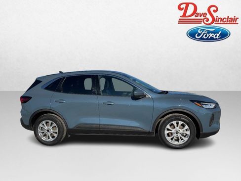 Used 2023 Ford Escape Active w/ Tech Pack #2 image 5