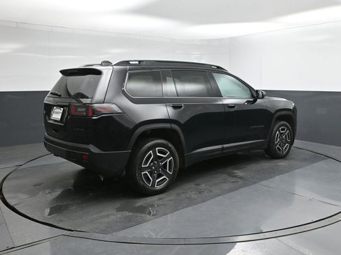 New 2026 Jeep Cherokee Limited image 11