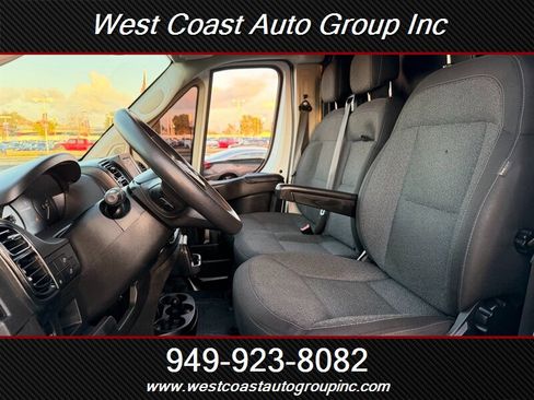 Used 2022 RAM ProMaster 2500 w/ Convenience Group image 10
