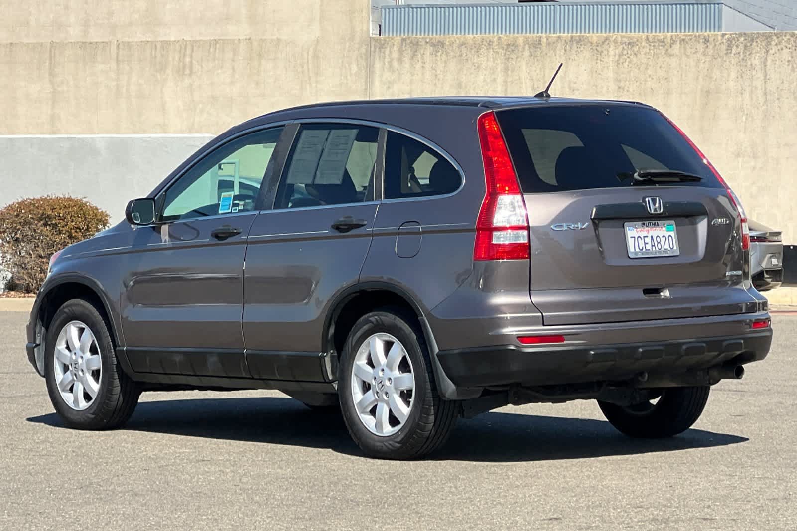 Used 2011 Honda CR-V SE image 7