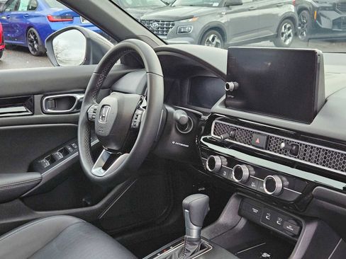 Used 2025 Honda Civic Sport Touring image 12