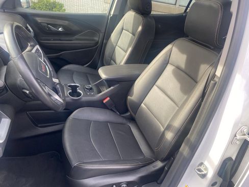 Used 2020 GMC Terrain SLT w/ Preferred Package AWD/4WD image 19
