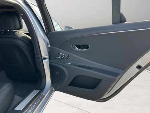 New 2026 Bentley Flying Spur Plug-In Hybrid AWD/4WD image 65