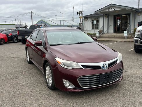 Used 2015 Toyota Avalon XLE Touring image 1