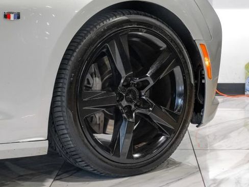 Used 2018 Chevrolet Camaro SS RWD image 62
