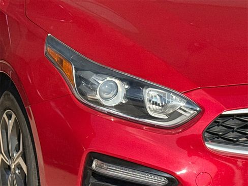 Used 2020 Kia Forte LXS image 4