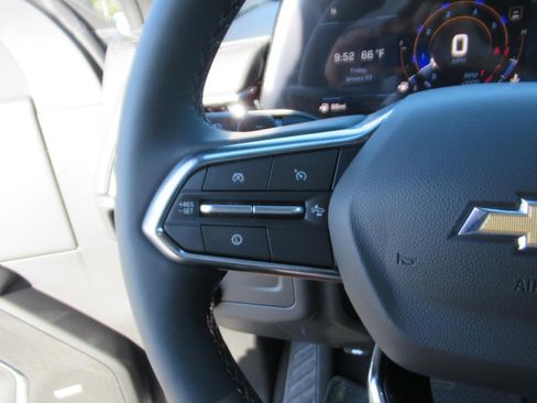 New 2026 Chevrolet Suburban Premier image 19