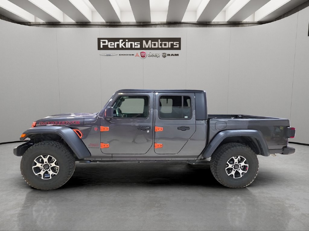 Certified 2024 Jeep Gladiator Mojave w/ Technology Group AWD/4WD image 2