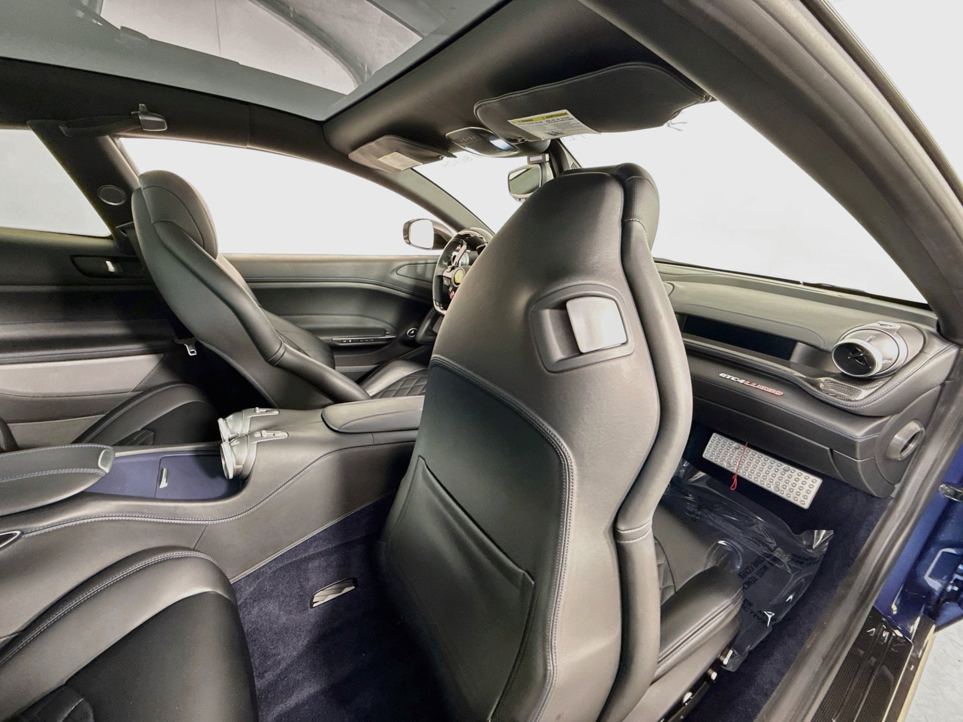 Certified 2017 Ferrari GTC4Lusso AWD/4WD image 24