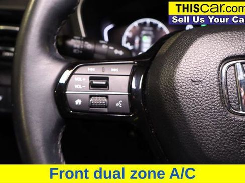 Used 2023 Honda Pilot EX-L image 12