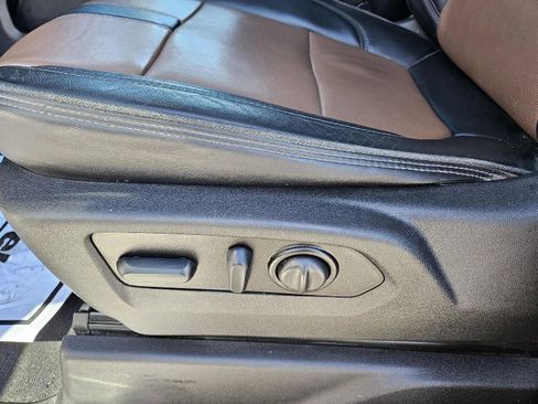 Used 2022 Chevrolet Silverado 2500 High Country w/ Z71 Off-Road Package image 23