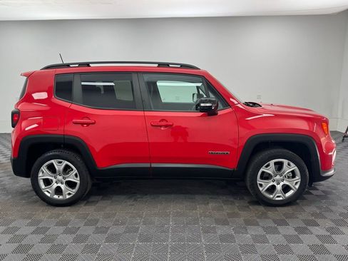 Used 2022 Jeep Renegade Limited AWD/4WD image 6