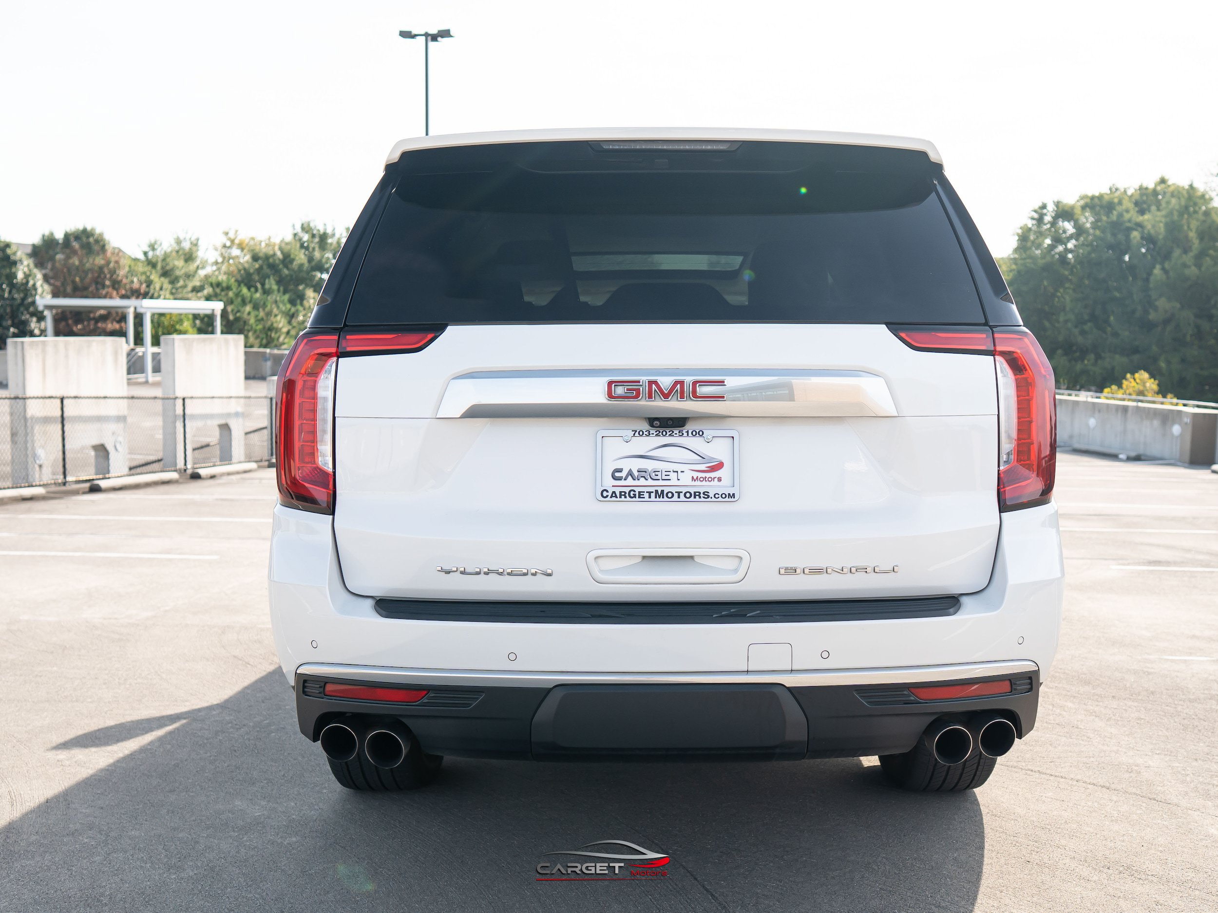 Used 2021 GMC Yukon XL Denali w/ Denali Premium Package RWD image 6
