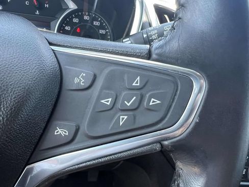 Used 2020 Chevrolet Equinox LT AWD/4WD image 24