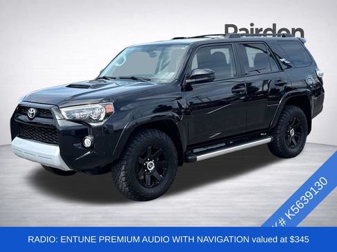 Used 2019 Toyota 4Runner TRD Off-Road AWD/4WD image 3