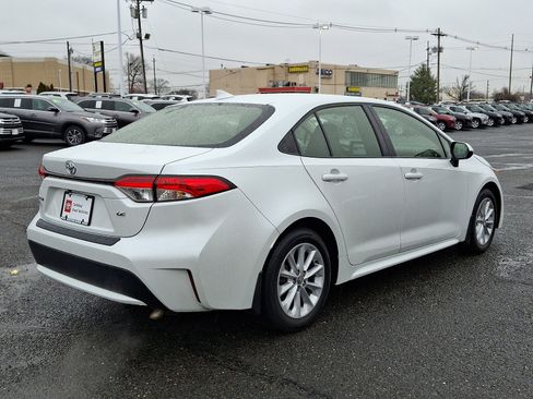 Certified 2022 Toyota Corolla LE image 7