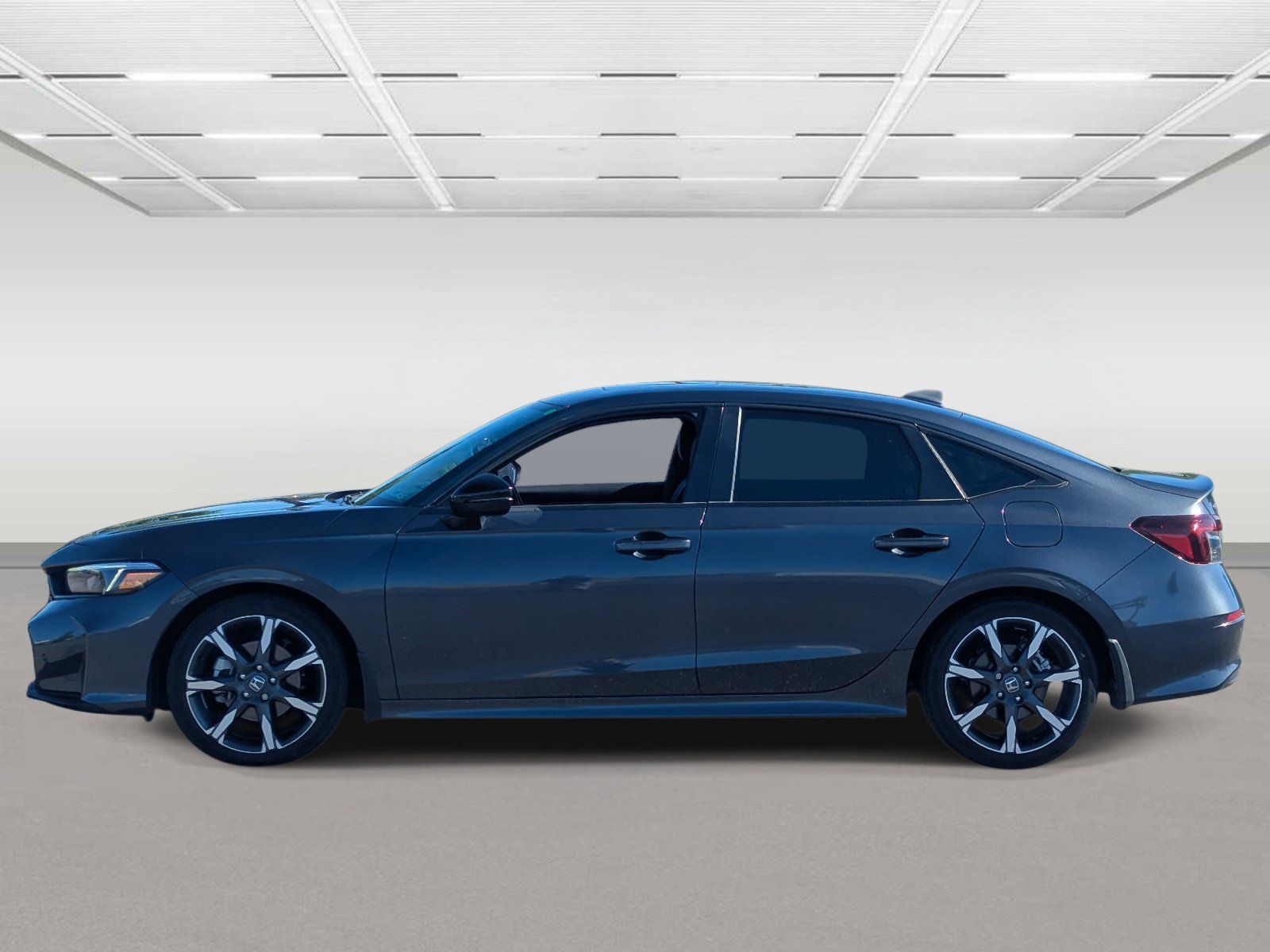 Used 2025 Honda Civic Sport Touring image 2