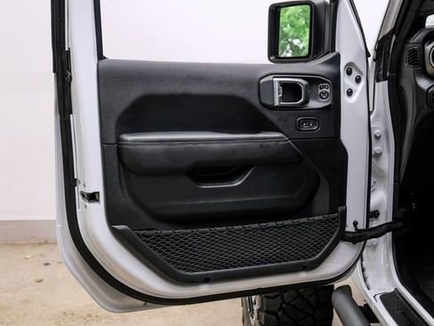 Used 2022 Jeep Wrangler Unlimited Rubicon AWD/4WD image 72
