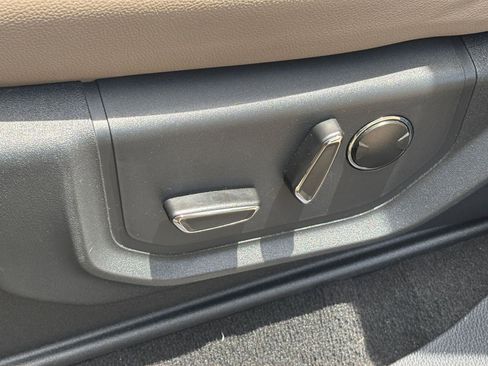 Used 2024 Ford Expedition Limited RWD image 23