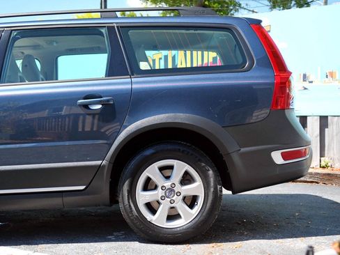 Used 2008 Volvo XC70 3.2 AWD/4WD image 9