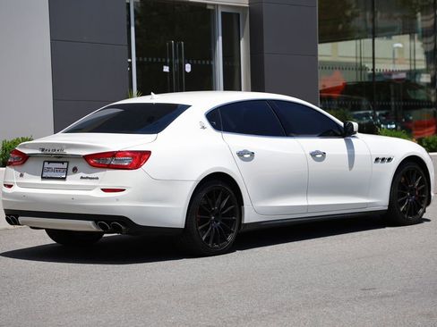 Used 2016 Maserati Quattroporte S Q4 AWD/4WD image 4