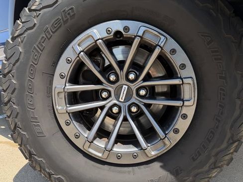 Used 2019 Ford F150 Raptor w/ Equipment Group 802A Luxury AWD/4WD image 10