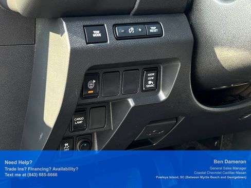 Used 2023 Nissan Frontier SV w/ SV Convenience Package RWD image 9