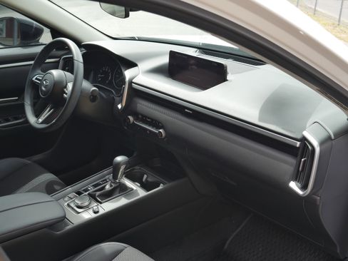 Used 2025 MAZDA CX-50 AWD 2.5 S w/ Weather Package image 27