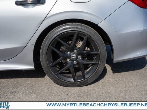 Used 2022 Honda Civic Sport image 12