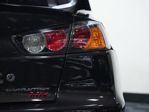 Used 2010 Mitsubishi Lancer Evolution MR image 18