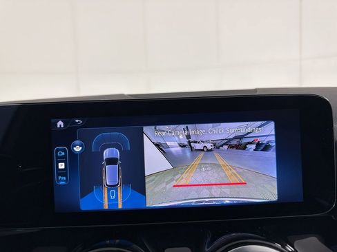 Certified 2025 Mercedes-Benz GLA 250 4MATIC image 29