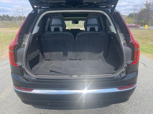 Used 2025 Volvo XC90 B6 Plus AWD/4WD image 7
