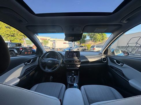 Used 2022 Hyundai Kona SEL w/ Convenience Package FWD image 27