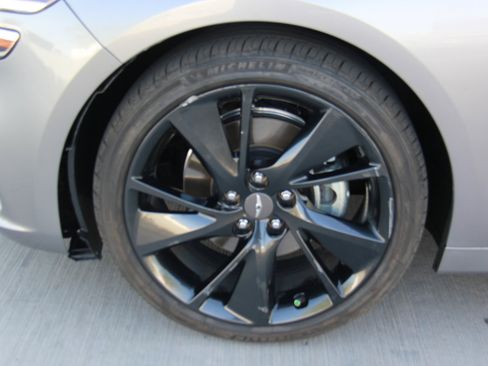 Used 2023 Genesis G70 2.0T w/ Sport Prestige Package image 32